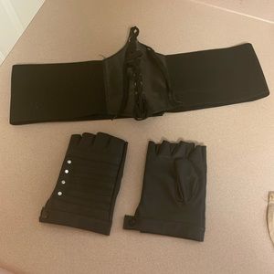 waist cinch and gaunlet